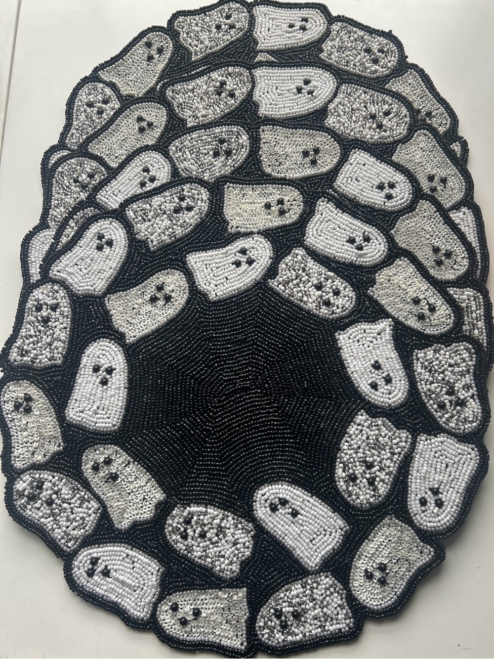 Beaded Ghost Round Charger Placemats - Black and White NEW Set of 4